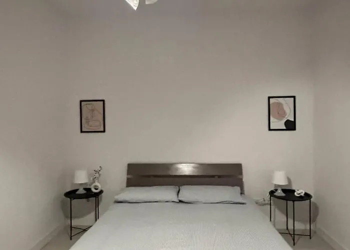 Apartment In La Latina